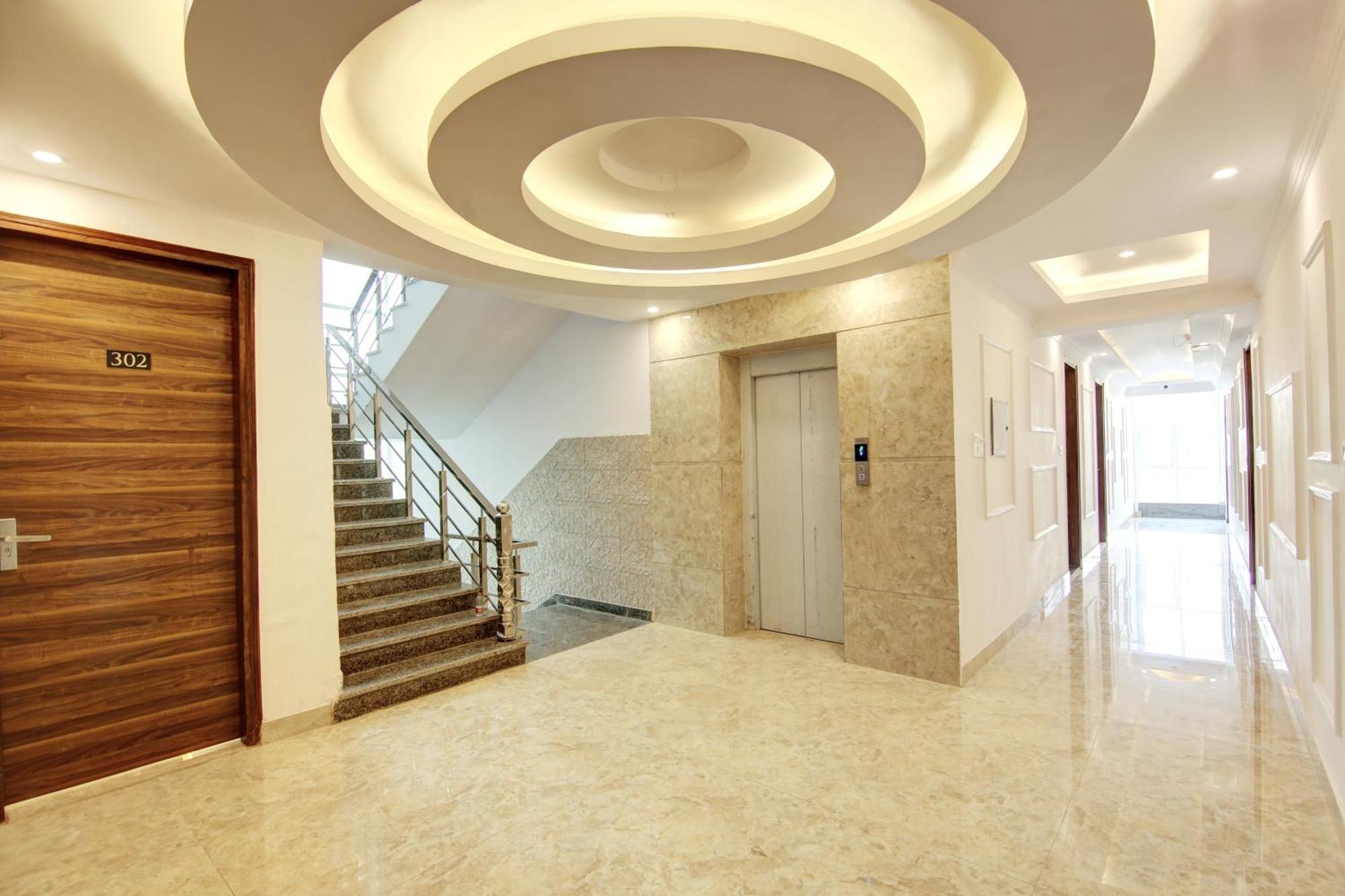 Hotel The Emporio Grand Near Vaishali Metro Station กาเซียบัด ภายนอก รูปภาพ
